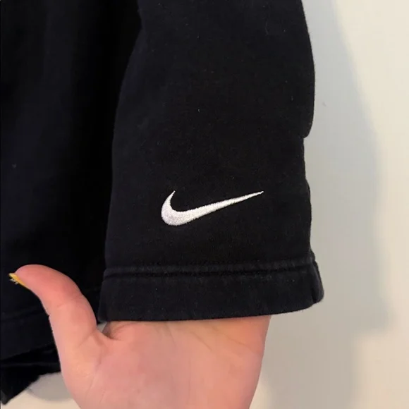 Nike Black Sweat Shorts - Picture 5 of 6